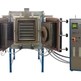 Piec elektryczny próżniowy z atmosferą obojętną