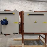 Piec dwudrzwiowy na specjalnej palecie